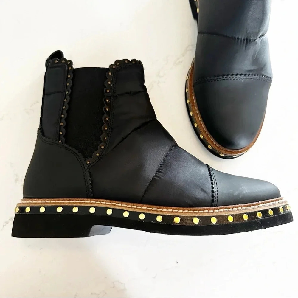 Free People Atlas Puffer Chelsea Boot | NWOB | 36.5/6.5 | Black - Picture 7 of 8